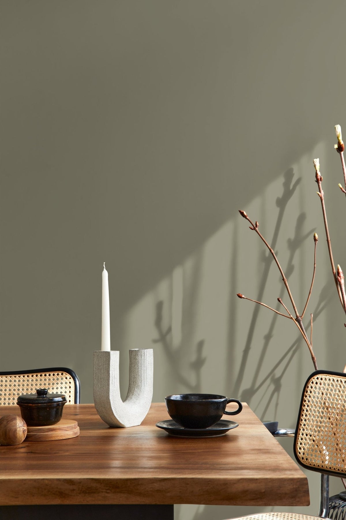 Soothing Green Plain Wallpaper - D471 - WallTrend