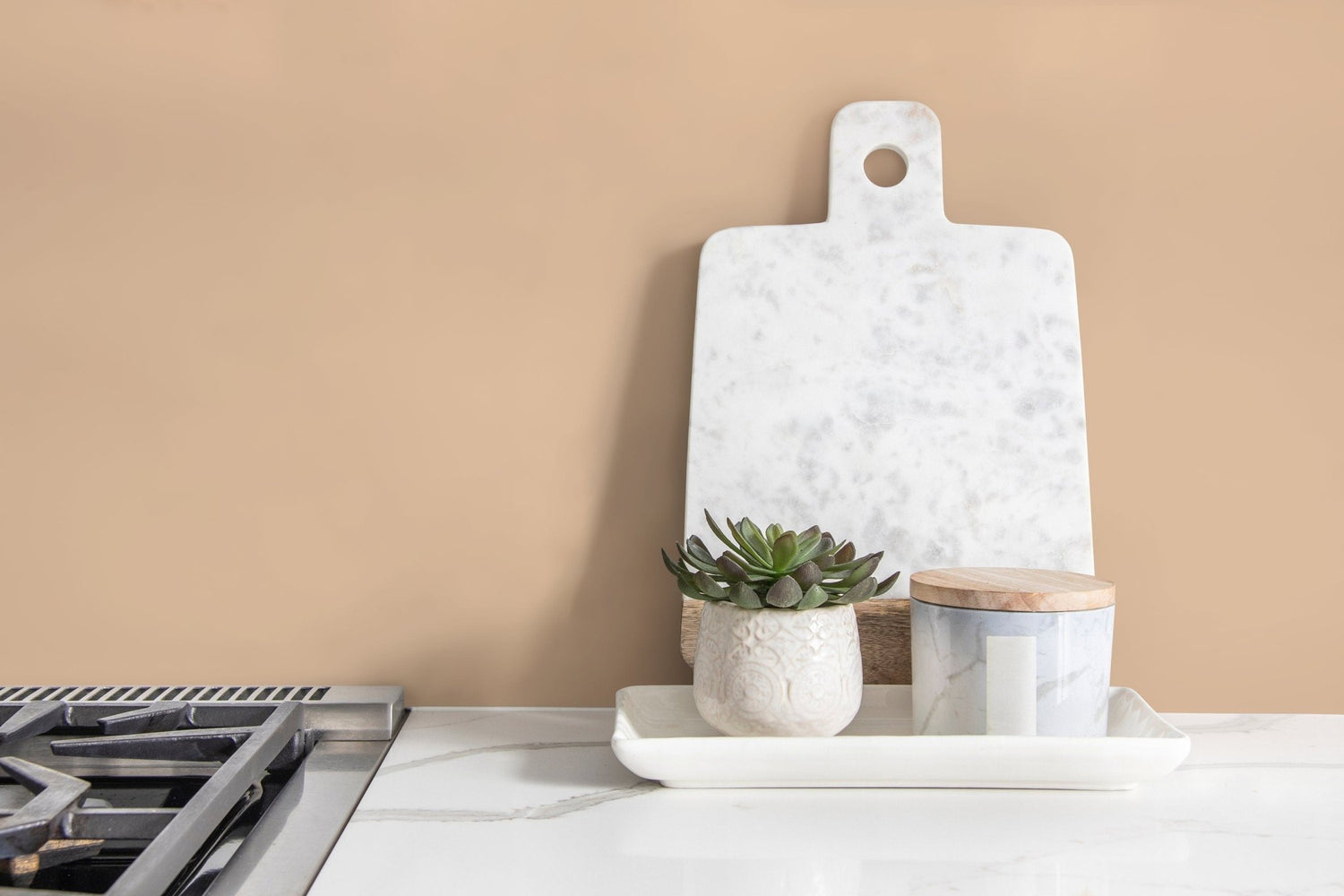 Subtle Apricot Elegance Wallpaper - D425 - WallTrend