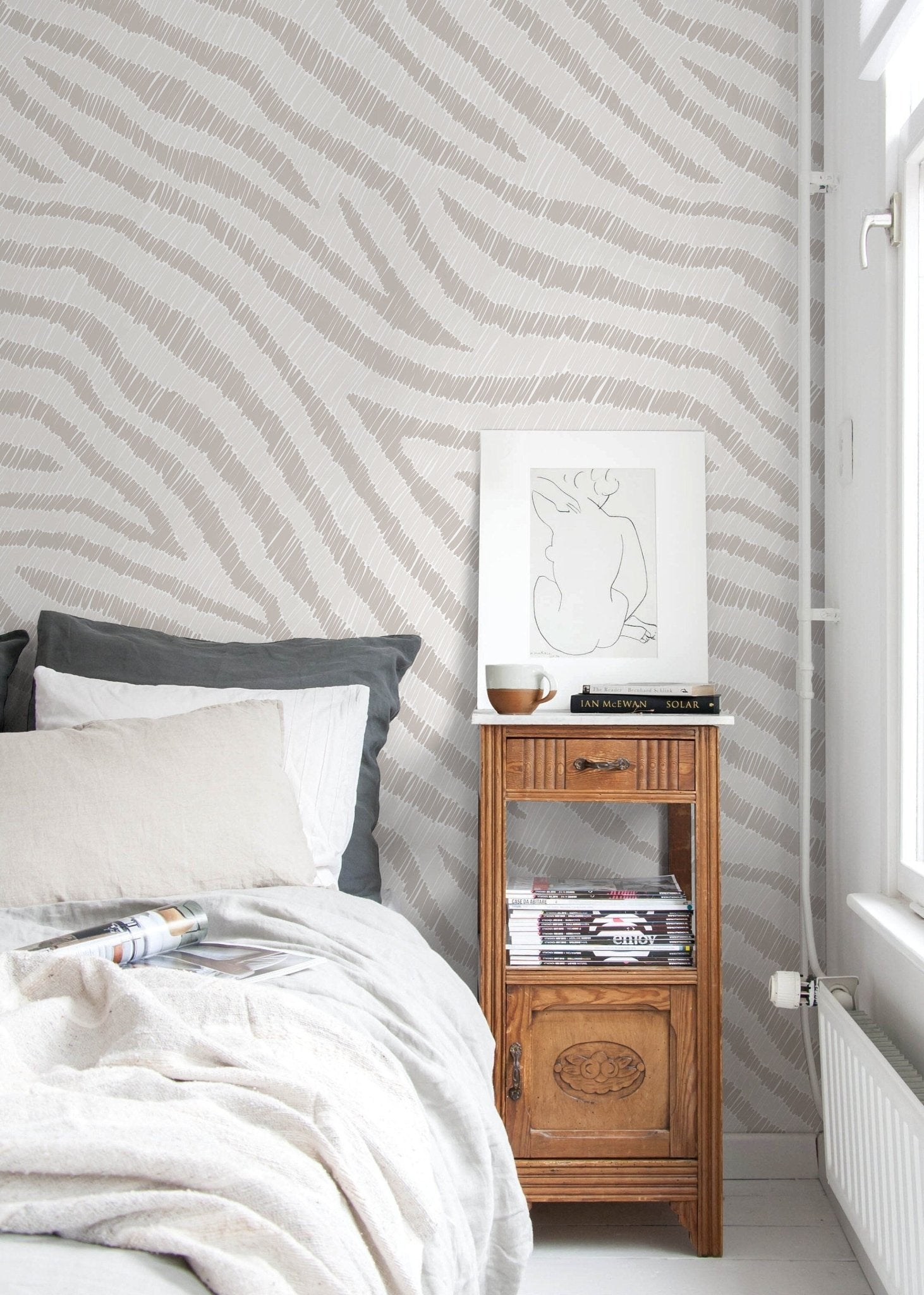Subtle Zebra Stripes Wallpaper - D050 - WallTrend