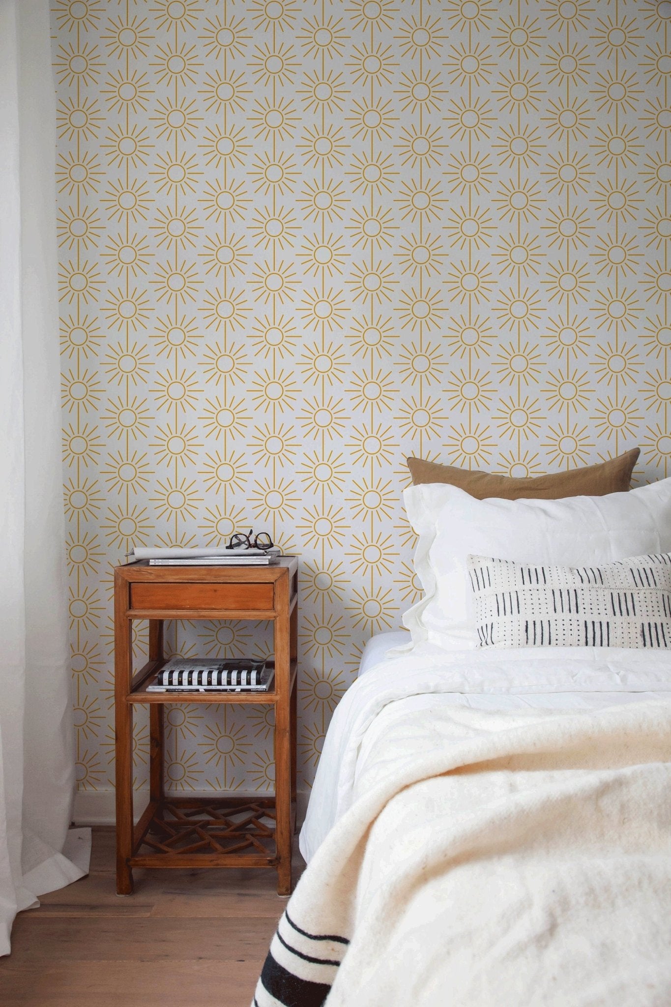 Sunny Geometric Radiance Wallpaper - B914 - WallTrend