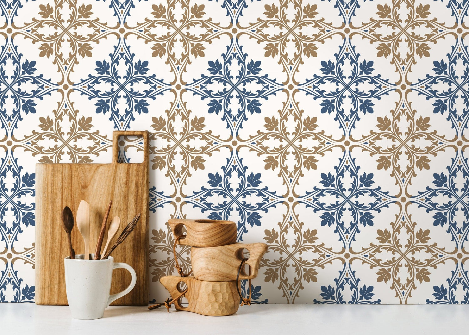 Traditional Fleur - de - Lis Pattern Wallpaper - D169 - WallTrend