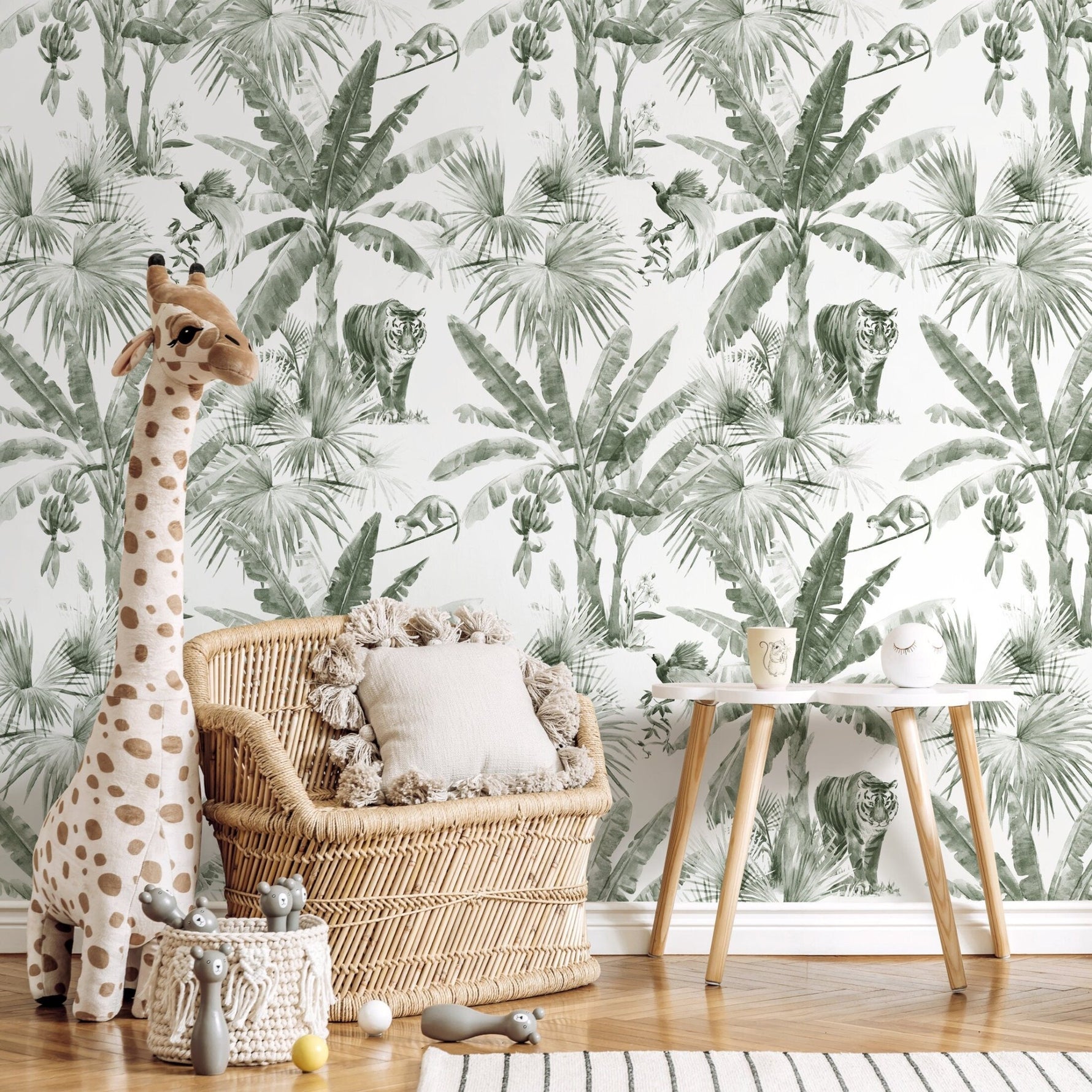 Tropical Jungle Wildlife Watercolor Wallpaper - D646 - WallTrend