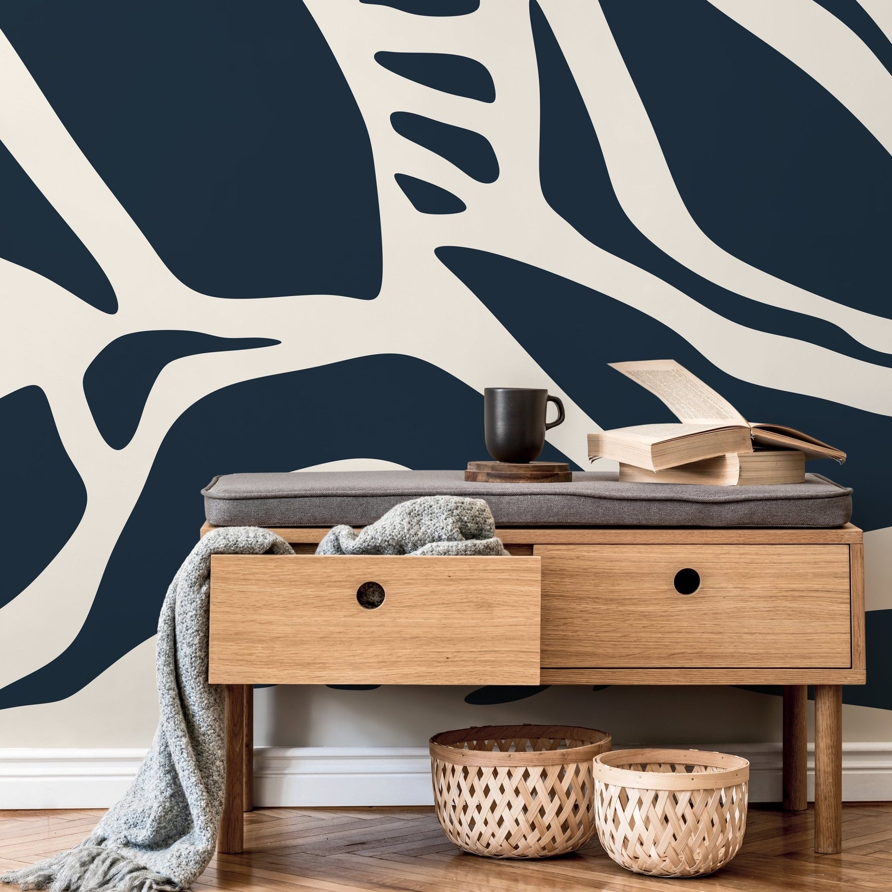 Tropical Leaf Silhouette Wallpaper - D625 - WallTrend