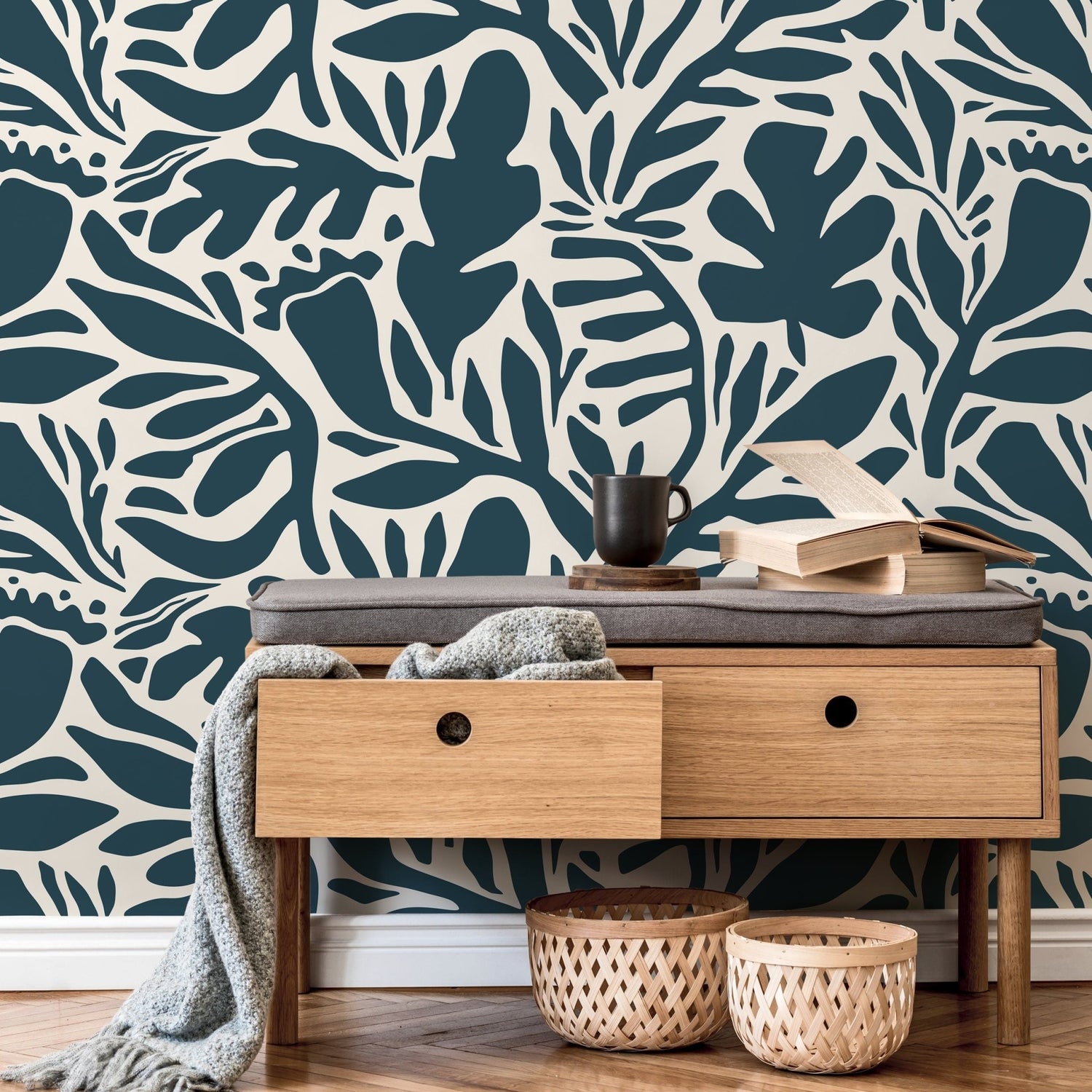 Tropical Leaf Silhouette Wallpaper - D699 - WallTrend