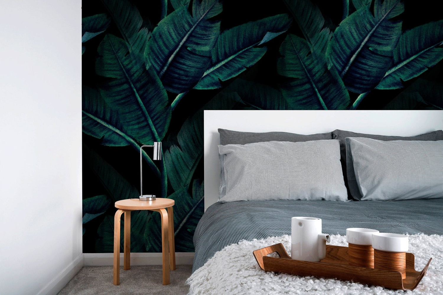 Tropical Midnight Leaves Wallpaper - B217 - WallTrend
