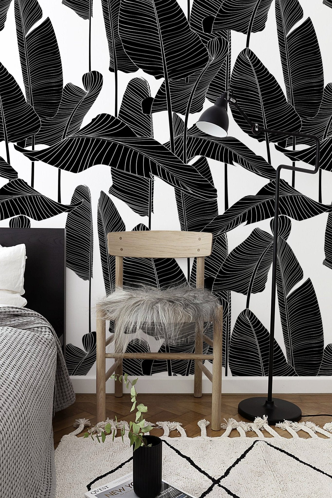 Tropical Monochrome Leaves Wallpaper - B097 - WallTrend