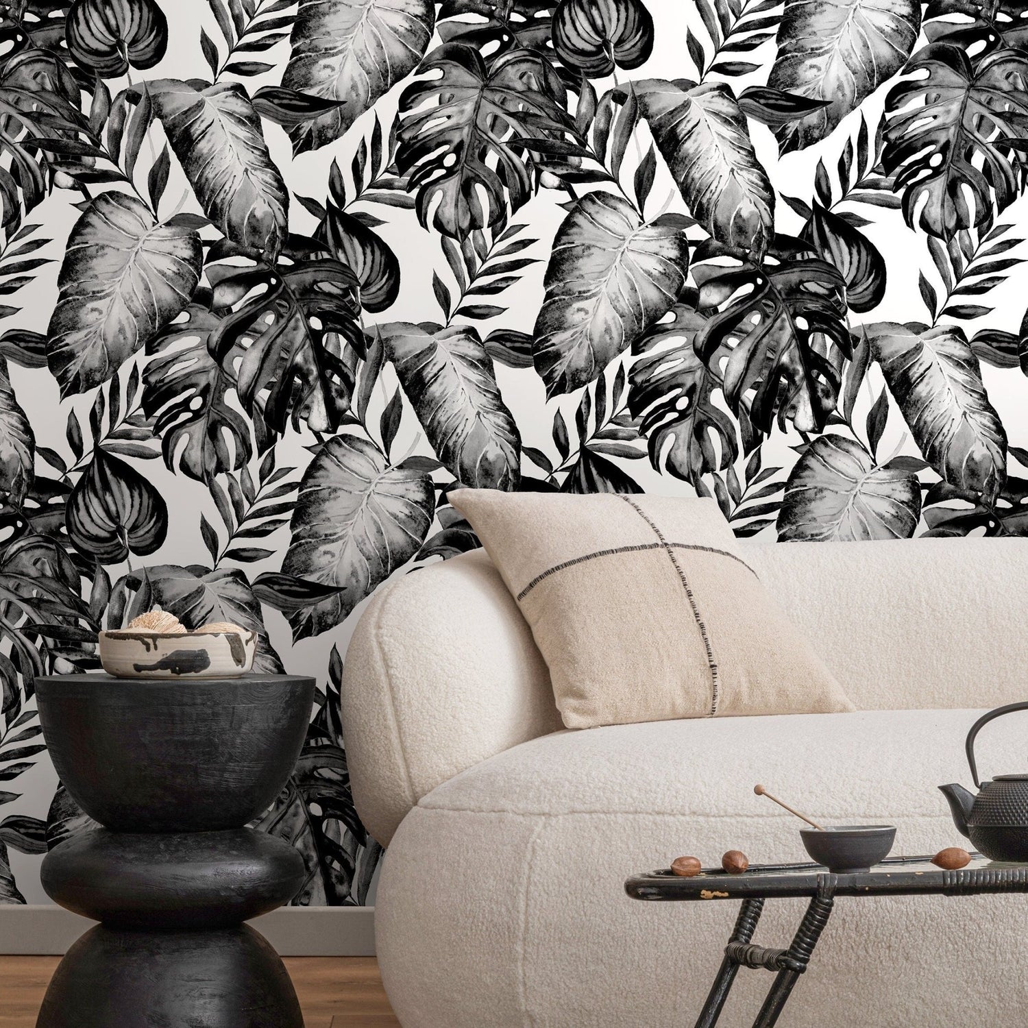 Tropical Monochrome Leaves Wallpaper - B655 - WallTrend