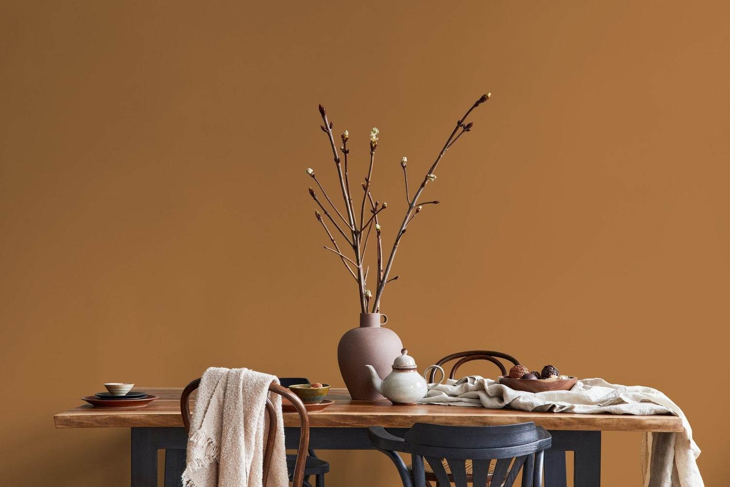 Vibrant Pumpkin Spice Texture Wallpaper - D417 - WallTrend