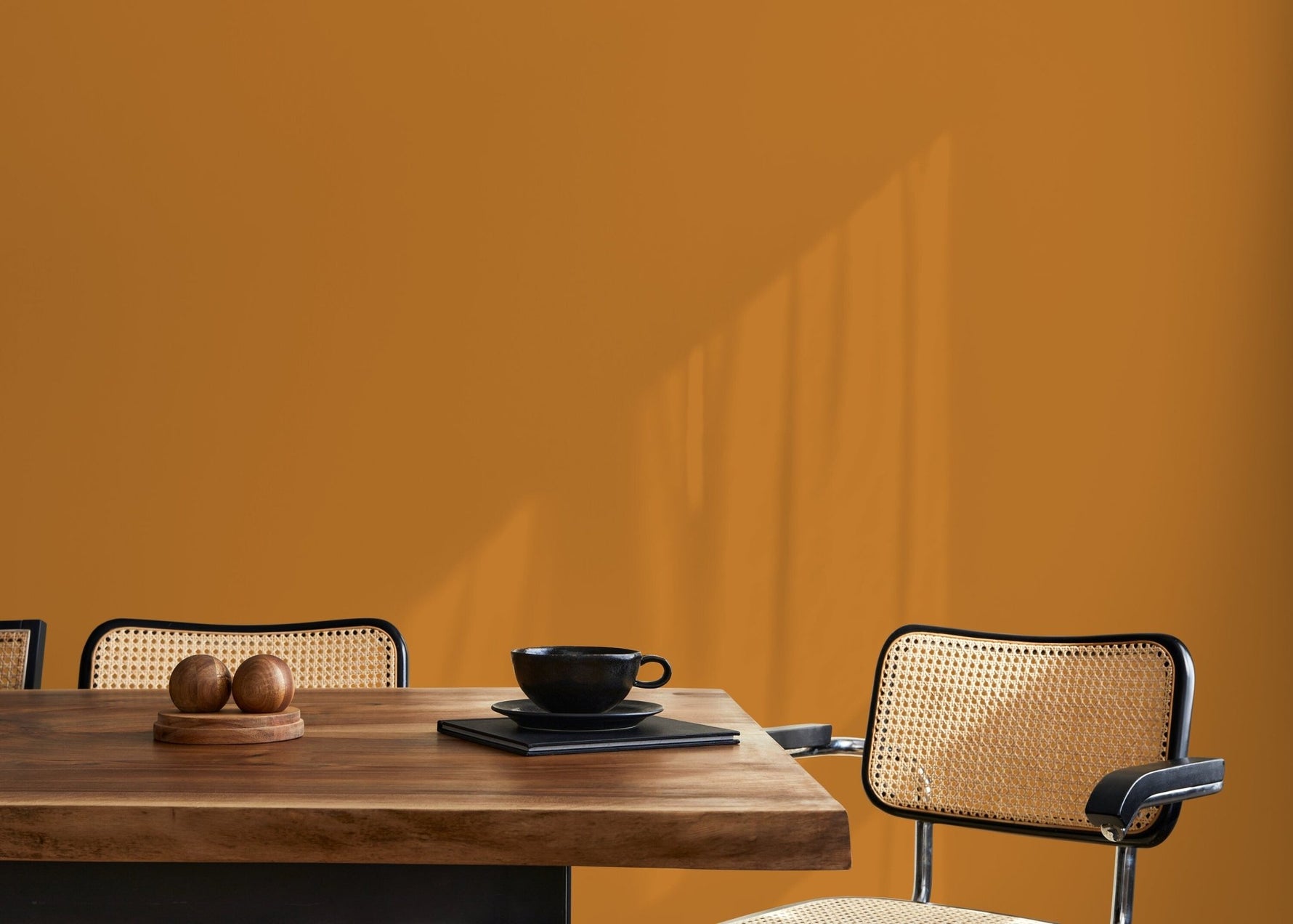 Vibrant Tangerine Wallpaper - D416 - WallTrend