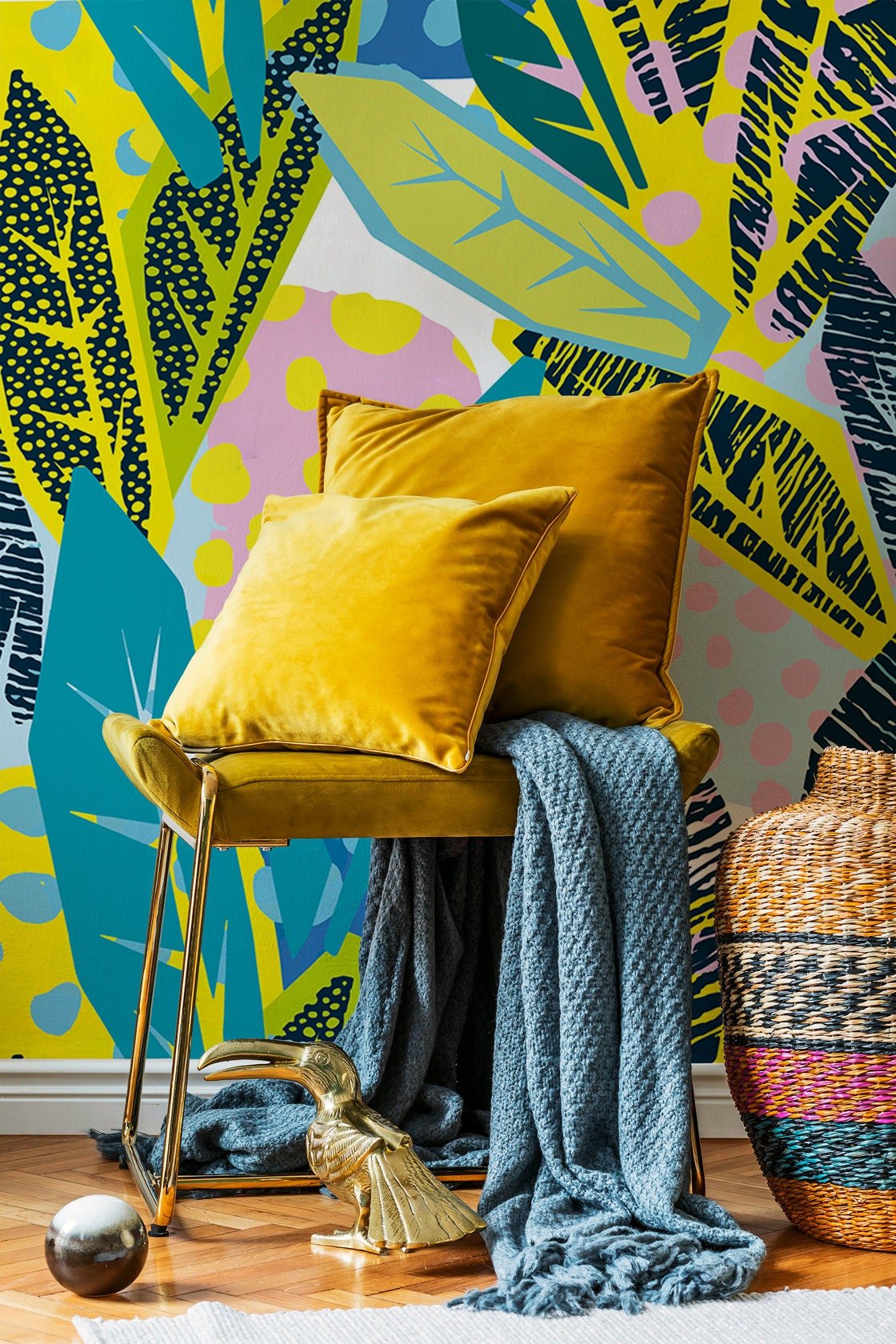 Vibrant Tropical Foliage Wallpaper - B181 - WallTrend