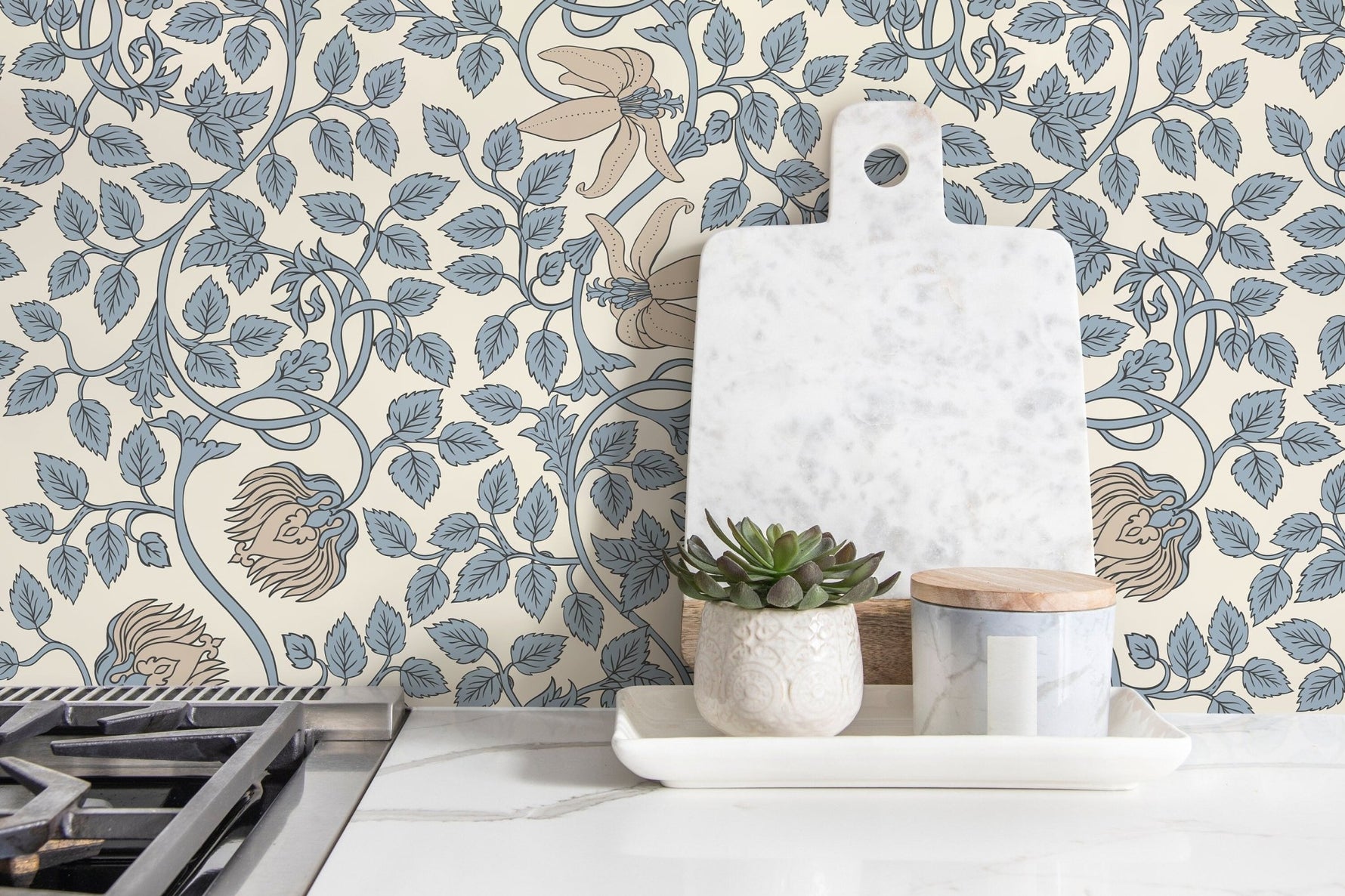 Vine and Lion Wallpaper - D506 - WallTrend
