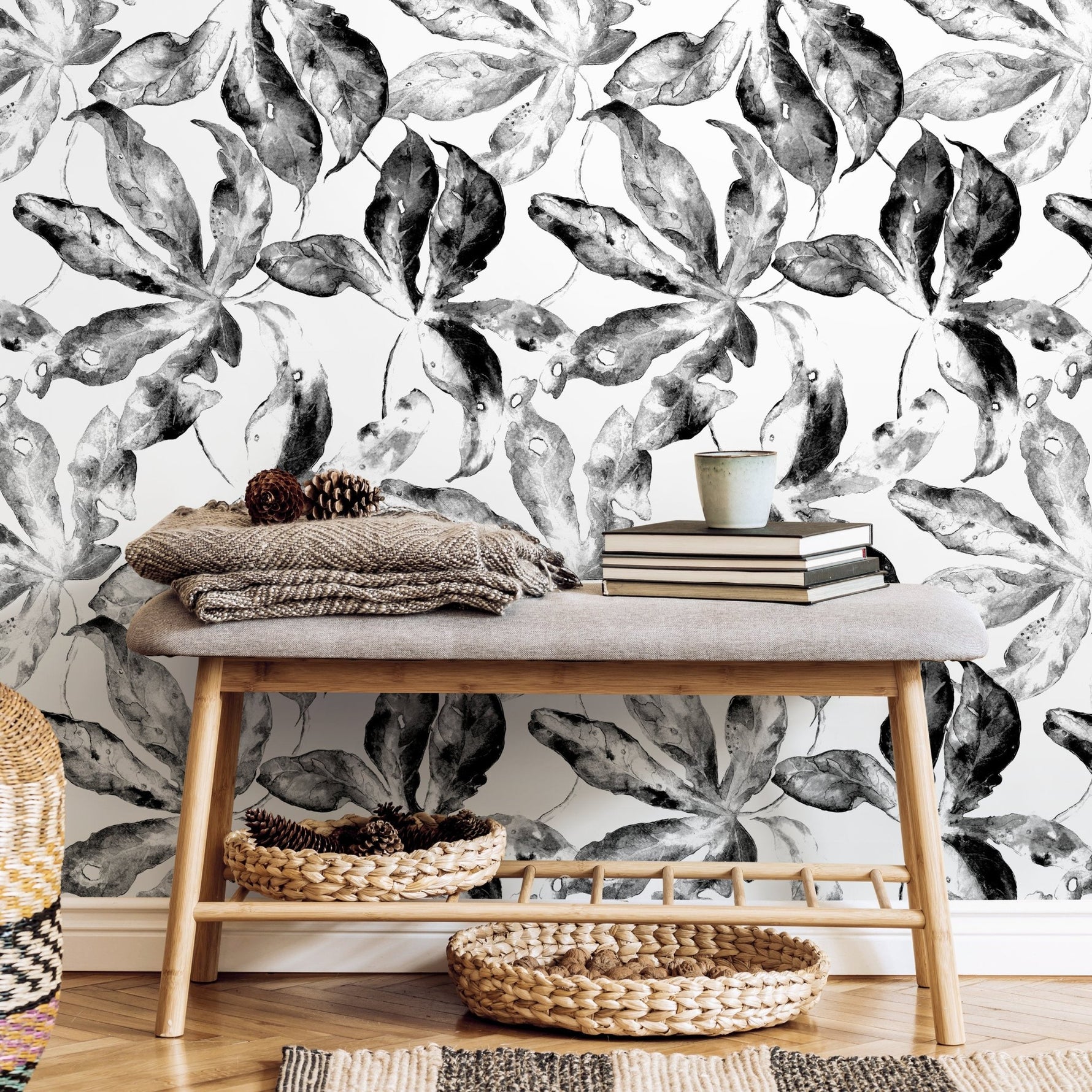Wallpaper Peel and Stick Wallpaper Removable Wallpaper Home Decor Wall Art Wall Decor Room Decor / Black and White Leaves Wallpaper - D958 - WallTrend