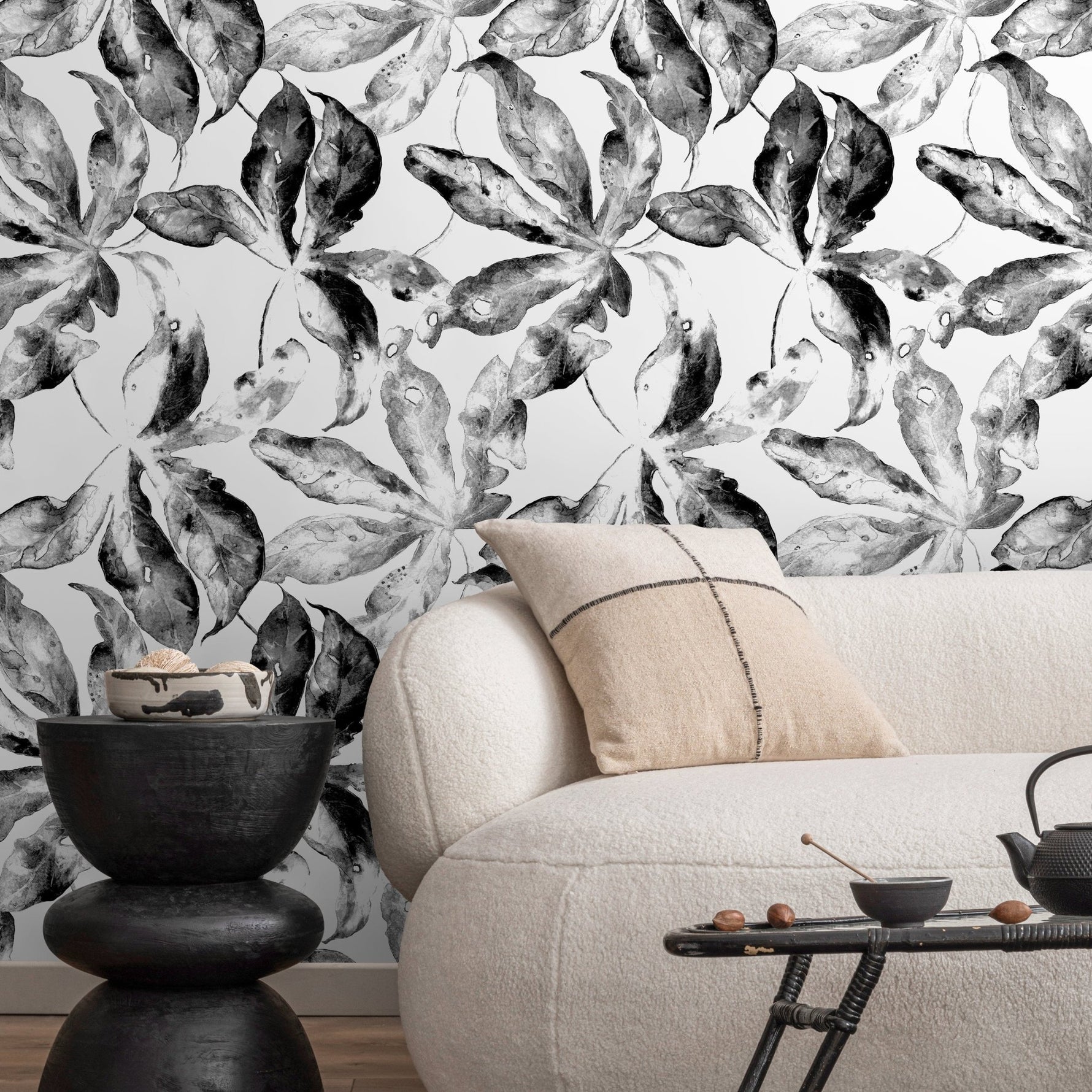 Wallpaper Peel and Stick Wallpaper Removable Wallpaper Home Decor Wall Art Wall Decor Room Decor / Black and White Leaves Wallpaper - D958 - WallTrend